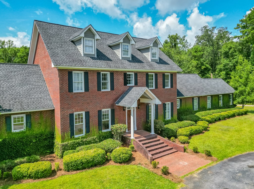 Our Properties Coldwell Banker Brock Realty