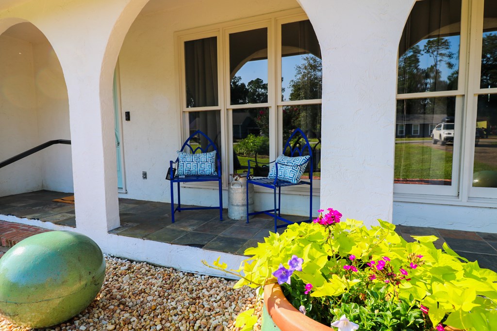 Our Properties Coldwell Banker Brock Realty