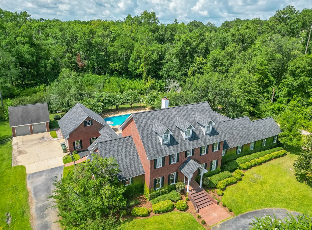 Our Properties Coldwell Banker Brock Realty